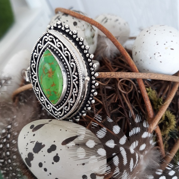 New Green Turquoise 925 Silver Poison Ring. - Picture 5 of 8